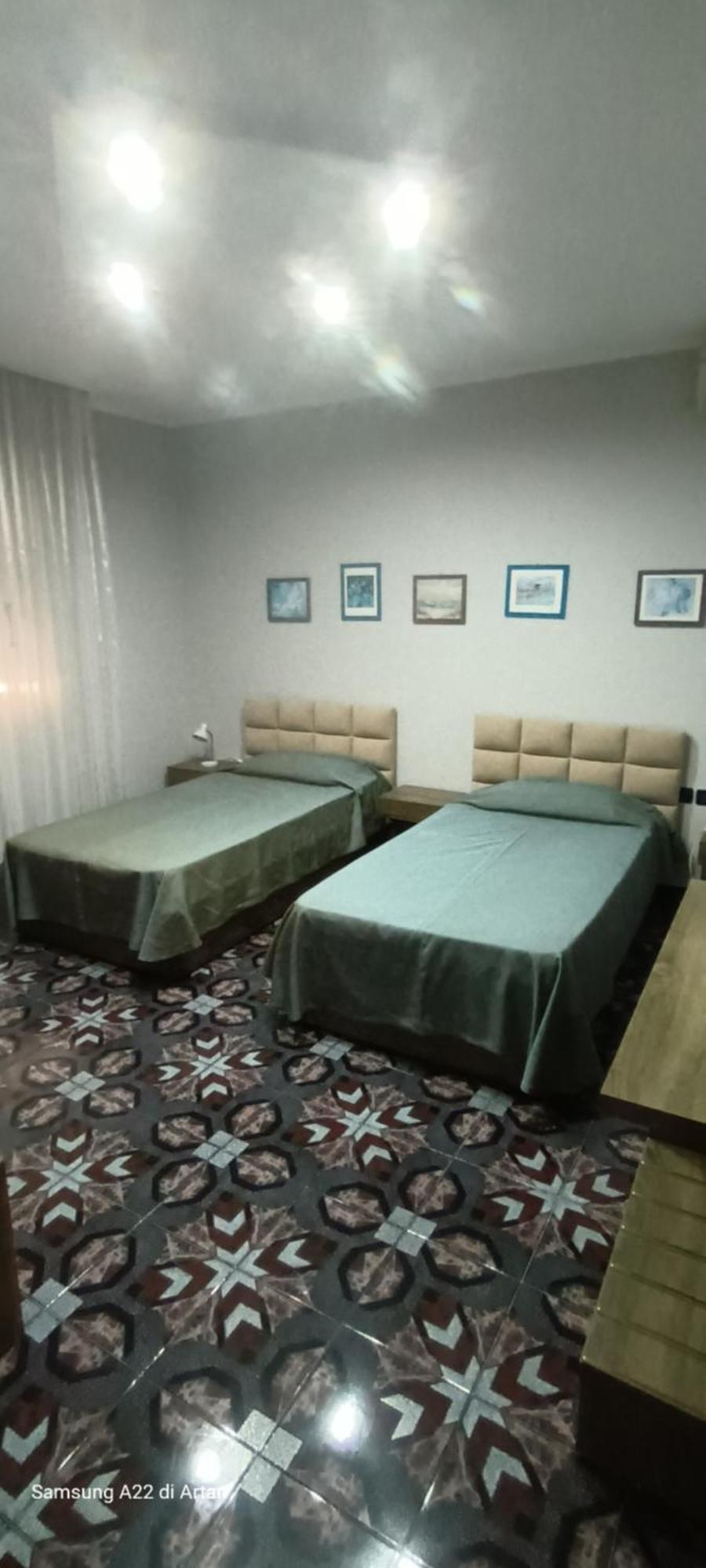 Royal Aparthotel Vlorë Exterior foto