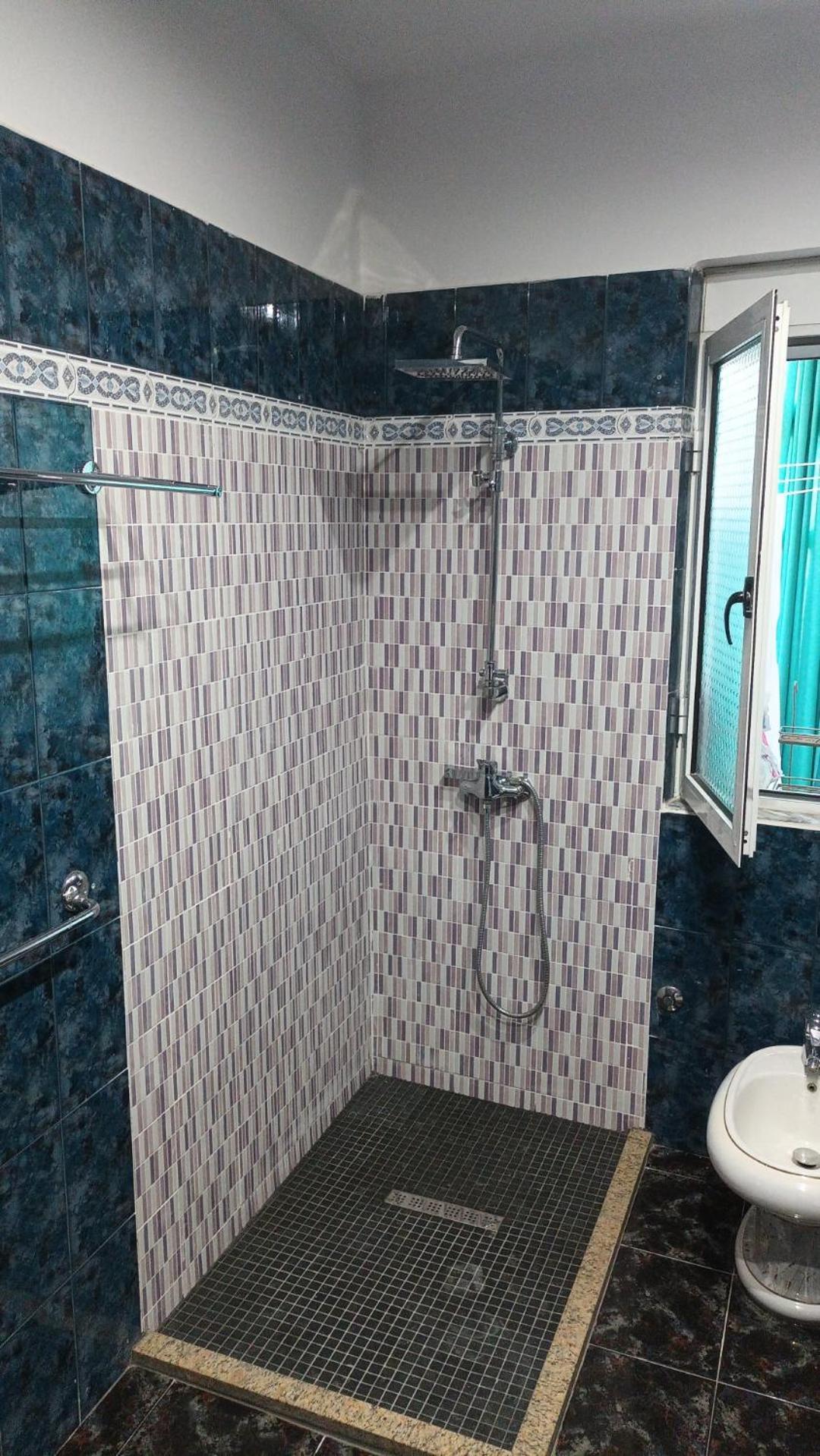 Royal Aparthotel Vlorë Exterior foto